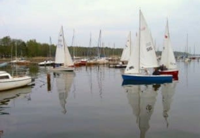 1 Tag VB Jolle segeln auf dem Steinhuder Meer in Mardorf - Bootsverleih Kielhorn / Steg  N 21