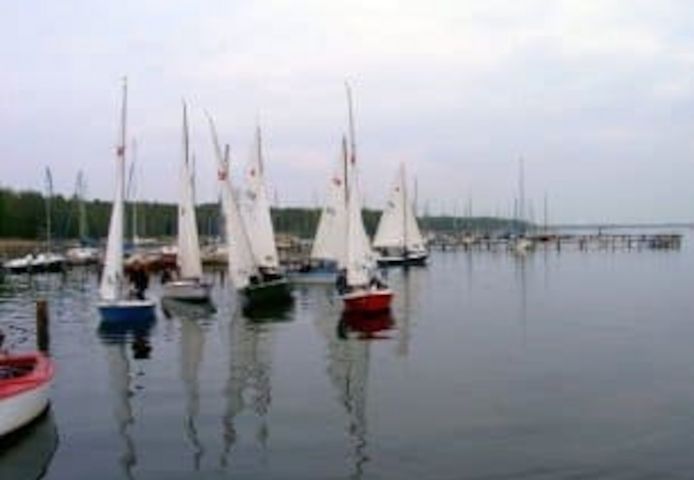 1 Tag VB Jolle segeln auf dem Steinhuder Meer in Mardorf - Bootsverleih Kielhorn / Steg  N 21