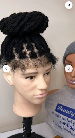 Verkauf von Afro-Dreadlock-Extensions sowie Perücken aus Echthaar (Dreads/Locs).