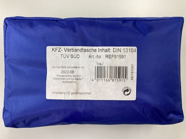 Kraftwagen-Verbandtasche, KFZ-Verbandtasche, first-aid kit, premiers secours. Ungeöffnet.