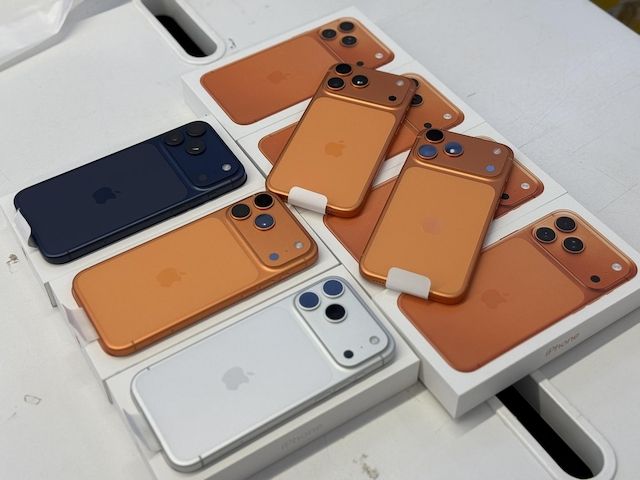 Original Apple iPhone 17 Pro Max, iPhone 17 Pro, iPhone 17, iPhone Air, iPhone 16 Pro Max,