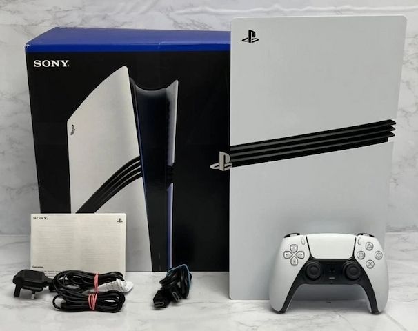 Sony PlayStation PS5 Pro, Sony PlayStation PS5 Slim, Nintendo Switch 2, Microsoft Xbox Series X 2TB