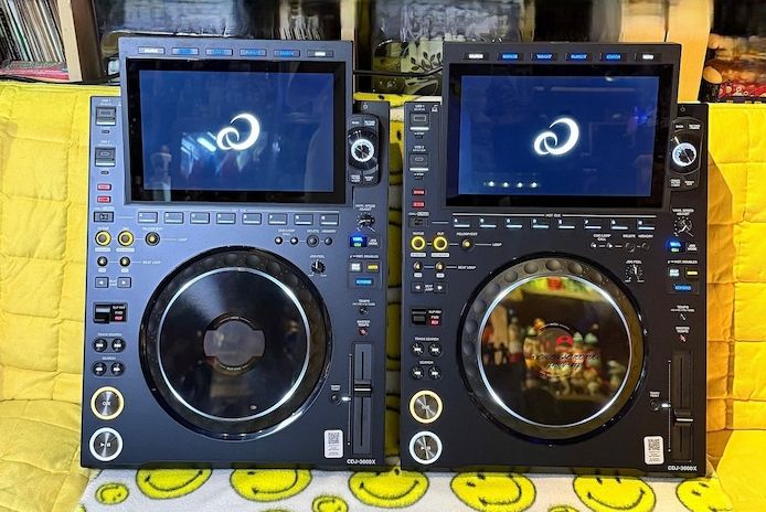 AlphaTheta CDJ-3000X, AlphaTheta Euphonia,&nbsp;Pioneer CDJ-3000, Pioneer DJ DJM-A9, Pioneer DJ DJM-V10