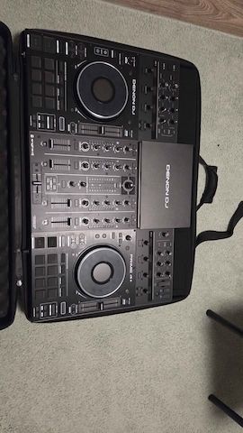 Pioneer DJ OPUS-QUAD, Pioneer DJ XDJ-RX3, Pioneer XDJ-XZ, Pioneer DJ DDJ-FLX10, AlphaTheta XDJ-AZ