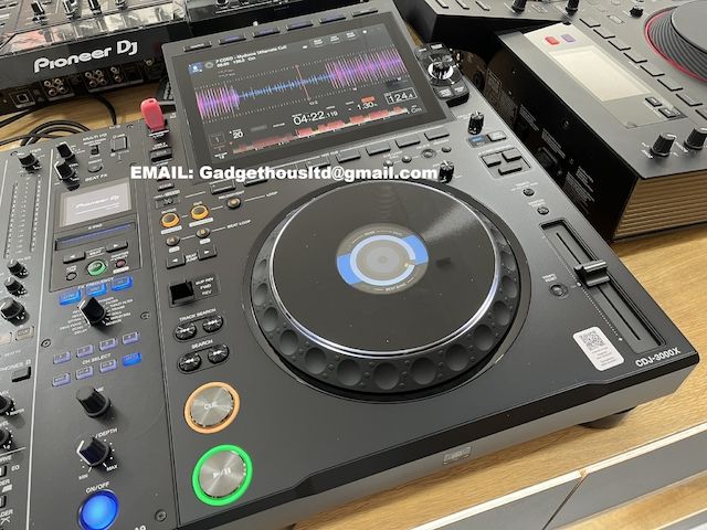 Pioneer CDJ-3000, Pioneer DJM-A9, Pioneer CDJ-2000NXS2, DJM-900NXS2, DJM-V10 ,AlphaTheta CDJ-3000X