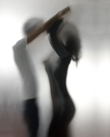ich suche hier eine junge Frau/Studentin die Reifere Männer mag