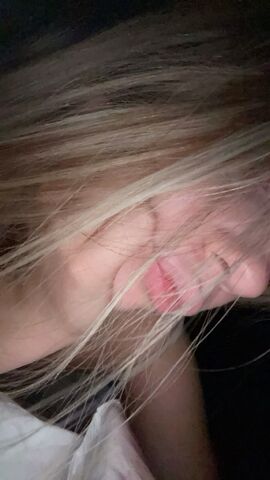 Hey bin Lena und neu hier