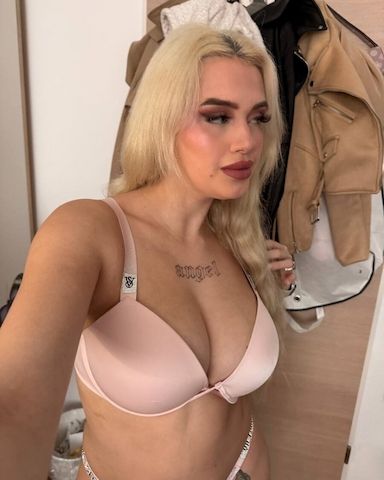 Kauf und Verkauf von Nacktfotos und -videos/Sex-Cam und Dating