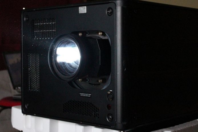 Barco HDX W20 Flex Beamer Projektor
