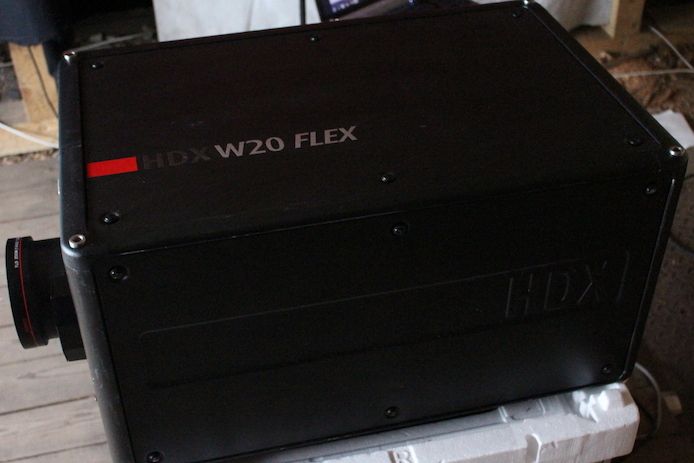 Barco HDX W20 Flex Beamer Projektor