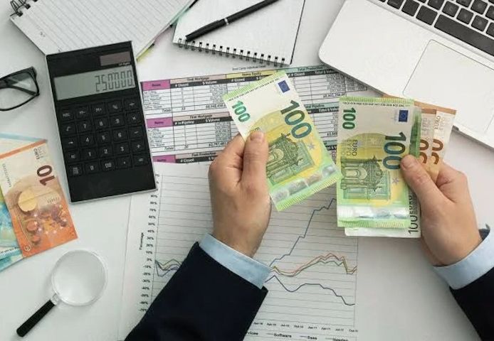 Erhalten Sie bis zu 350.000 euro rückzahlbar in 3 bis 240 Monaten zu 3%.